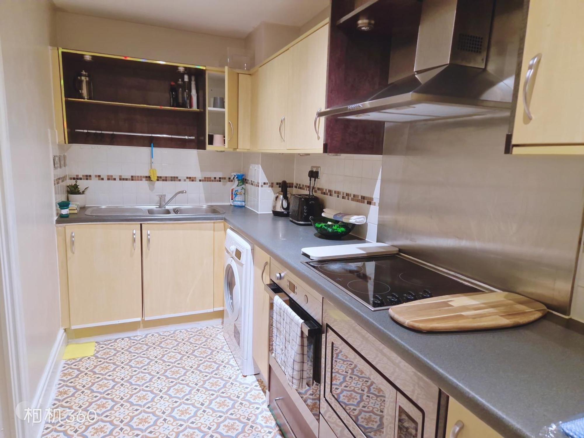 Apartment Charming Three Bedroom By The Thames *